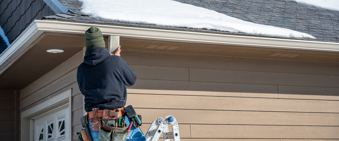 Labor cost to replace rain gutters